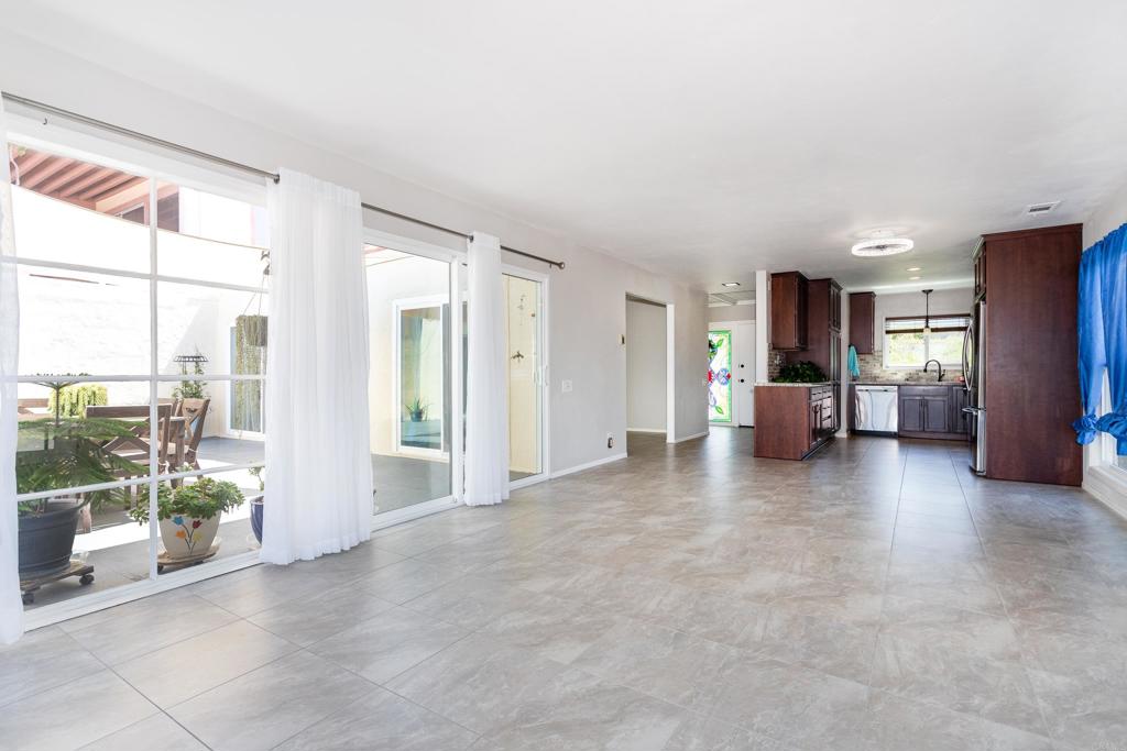 3621 S Vista Campana 69