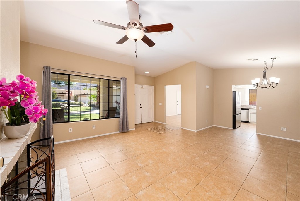 La Quinta Cove* - Residential