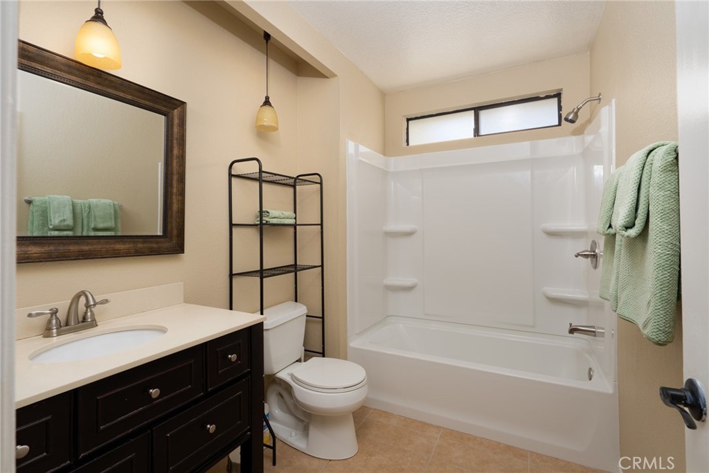 La Quinta Cove* - Residential