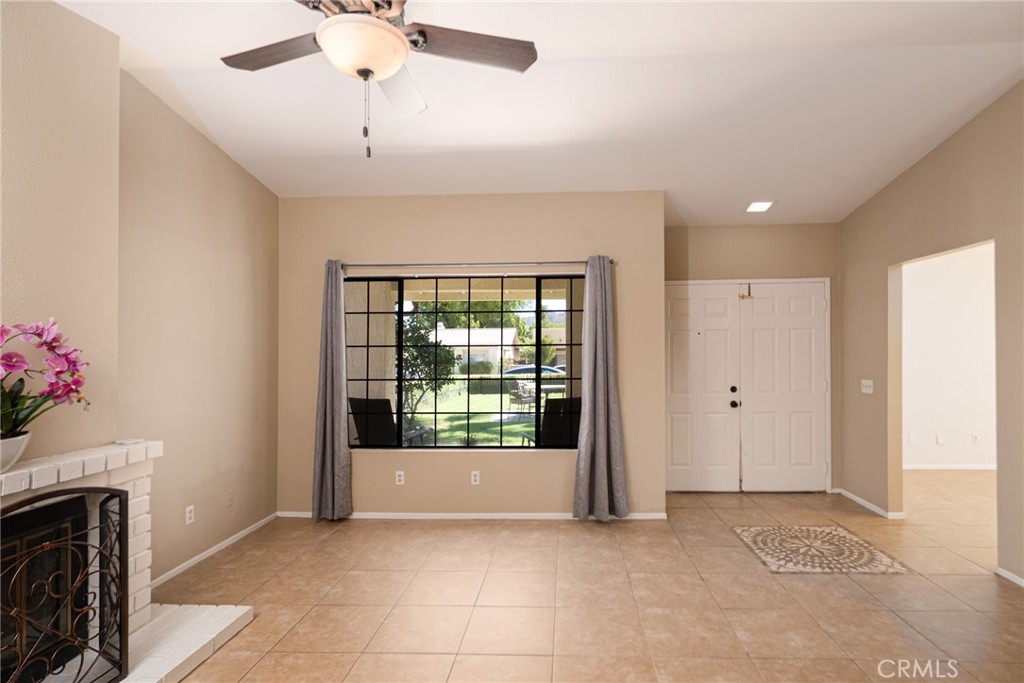 La Quinta Cove* - Residential
