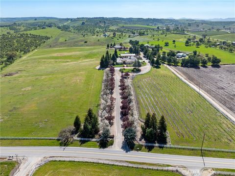 Tiny photo for 5315 El Pomar Drive Dr, Templeton, CA 93465 (MLS # NS26013941)