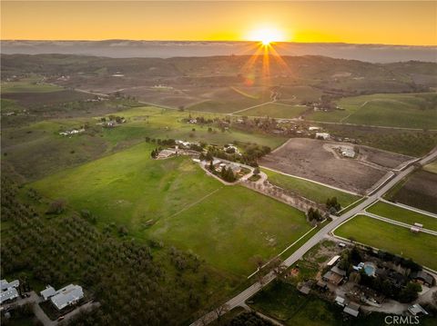 Tiny photo for 5315 El Pomar Drive Dr, Templeton, CA 93465 (MLS # NS26013941)