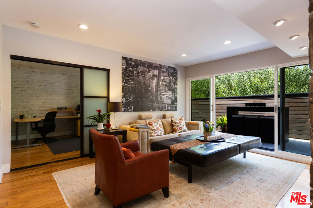 11109 Dona Pegita Drive