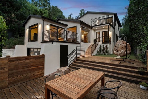 Photo of 13082 Blairwood Drive, Studio City, CA 91604 (MLS # SR26099962)