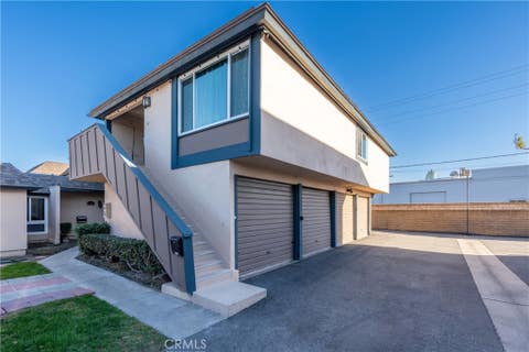 Photo of 1143 S Clifpark Cir, Anaheim, CA 92805 (MLS # PW26122989)