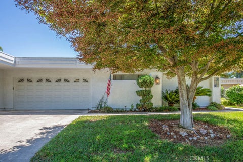 Photo of 5553 Rayo Del Sol #B, Laguna Woods, CA 92637 (MLS # OC26210141)