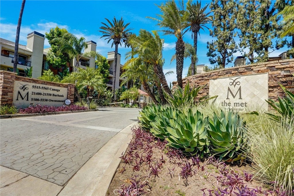 5545 Canoga Avenue 220, Woodland Hills CA 91367