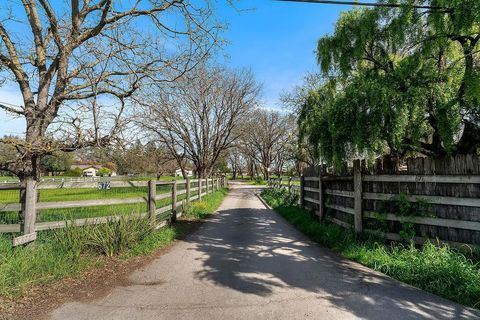 Photo of Santa Rosa, CA 95401 (MLS # ML82041852)