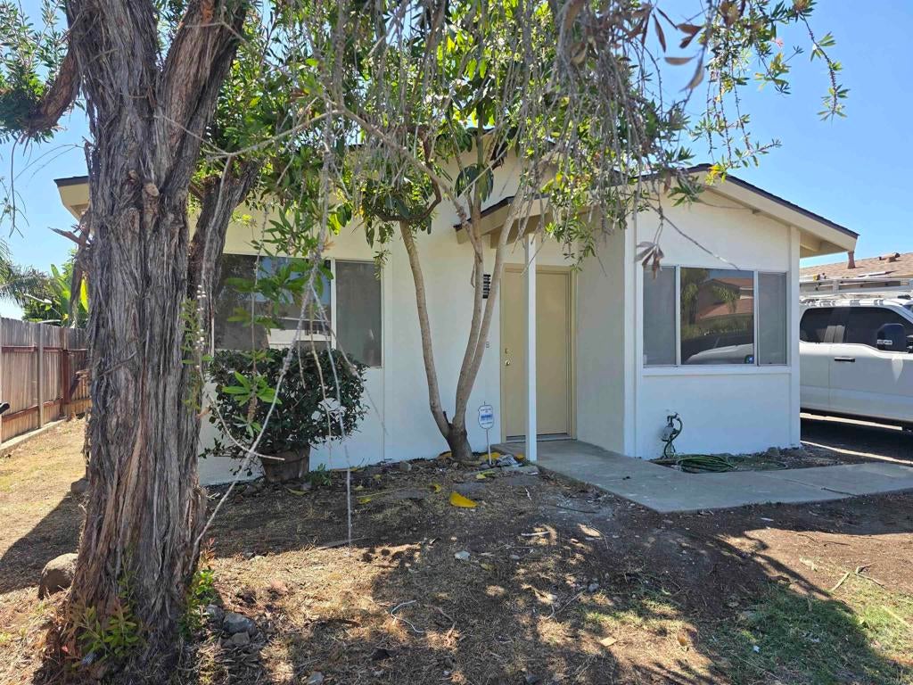 841 Arcadia Avenue