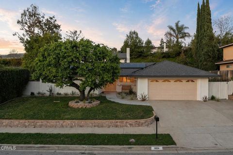 Photo of 3034 Rollings Avenue, Thousand Oaks, CA 91360 (MLS # V1-36458)