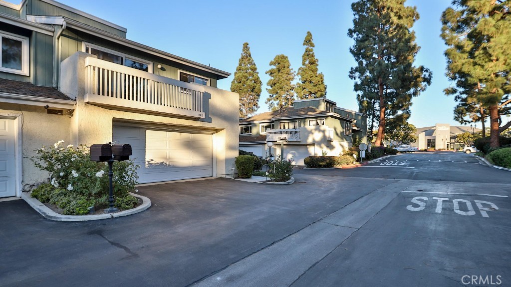 860 69 Village 69