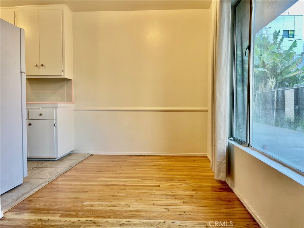 1433 N Bronson Avenue 2