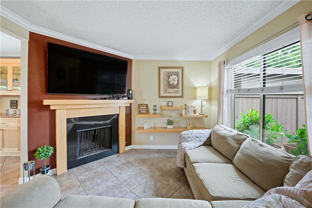 533 N Laurel Valley Drive