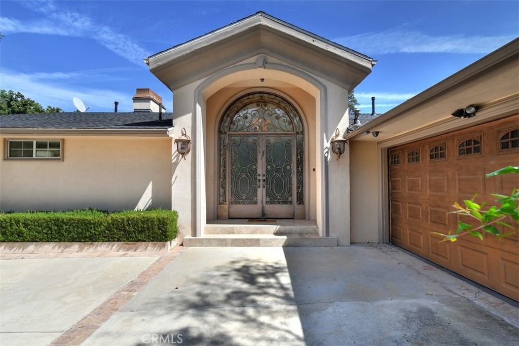 Photo of 16641 Adlon Rd, Encino, CA 91436 (MLS # SR26052399)