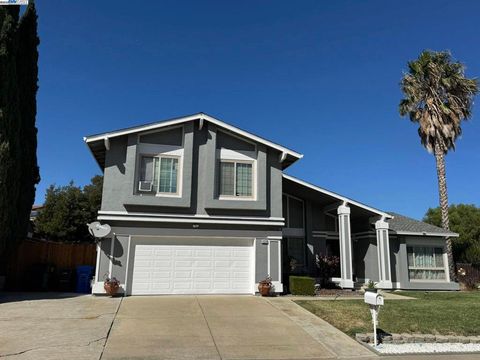 Photo of 4359 Oakdale Pl Pl, Pittsburg, CA 94565 (MLS # 41115478) Photo of 4359 Oakdale Pl Pl, Pittsburg, CA 94565 (MLS # 41115478)