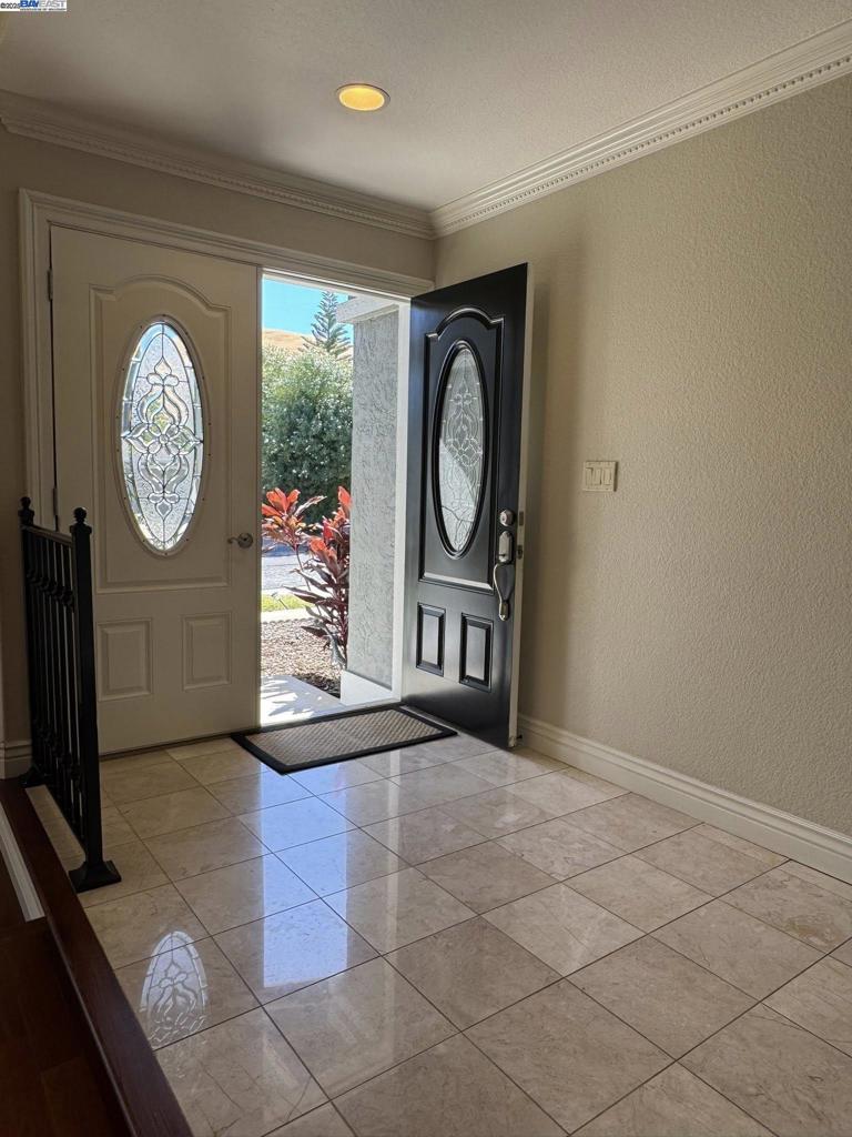 PITTSBURG - Residential Lease