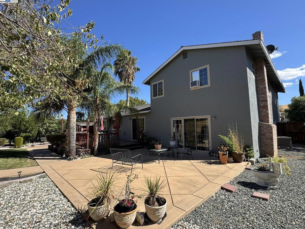 PITTSBURG - Residential Lease