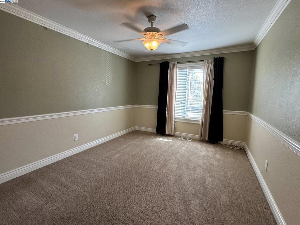 PITTSBURG - Residential Lease