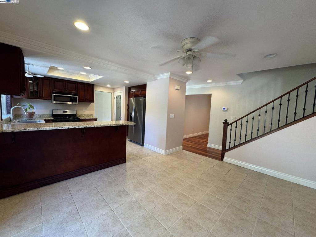 PITTSBURG - Residential Lease