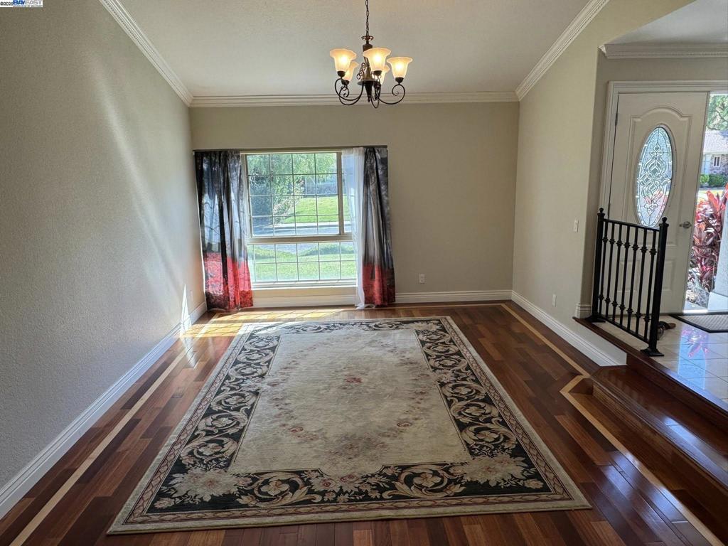 PITTSBURG - Residential Lease