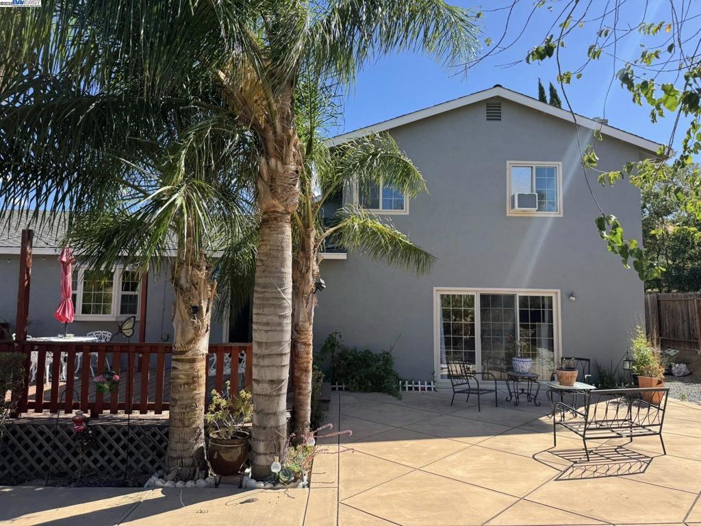 PITTSBURG - Residential Lease