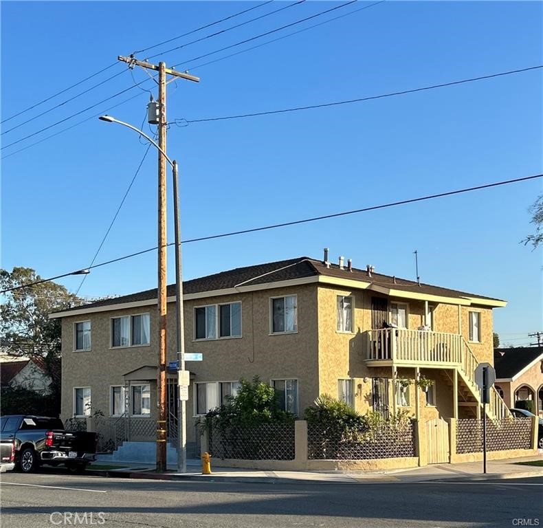 1500 E Wardlow Road