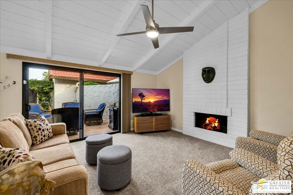 2335 S Gene Autry Trail C