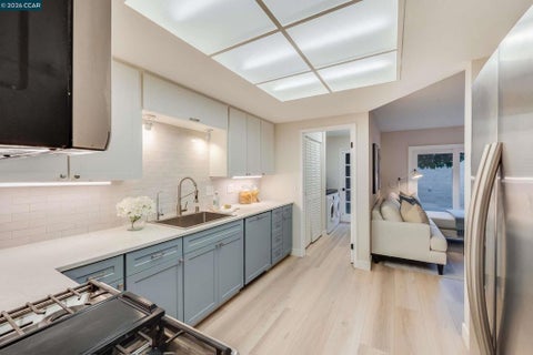 Tiny photo for 2209 Westmoreland Court CT, Walnut Creek, CA 94596 (MLS # 41151106)