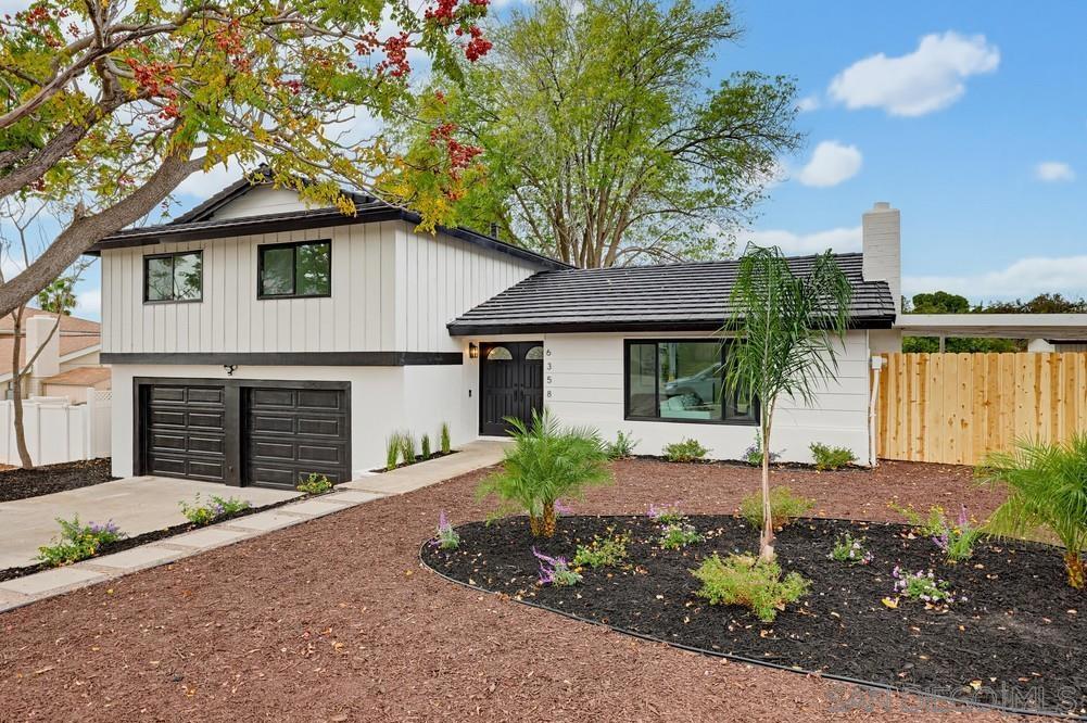 6358 Lake Shore