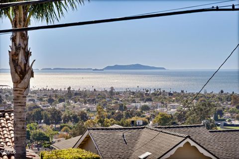 Tiny photo for 505 Briarwood Terrace, Ventura, CA 93001 (MLS # V1-33196)