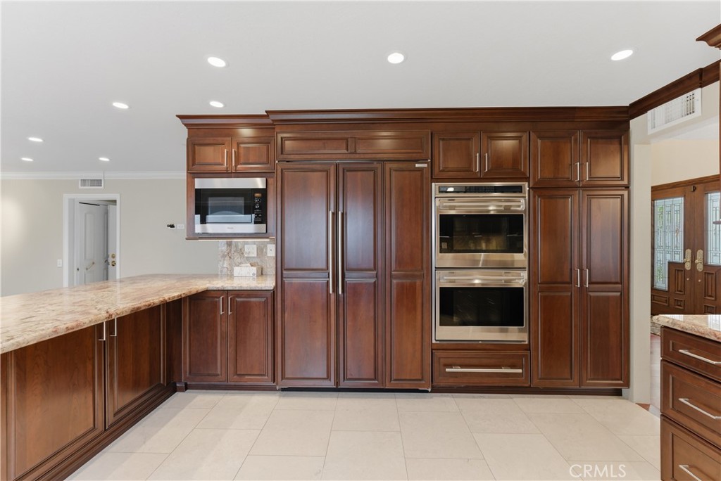 25011 Luna Bonita Drive, Laguna Hills CA 92653 - Photo 17