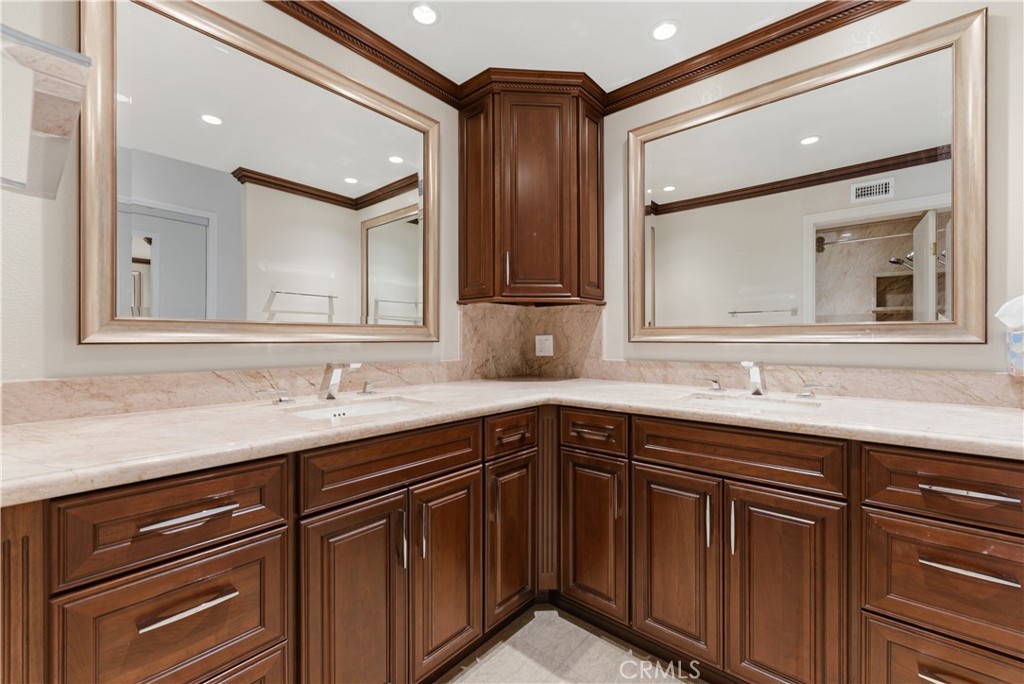 25011 Luna Bonita Drive, Laguna Hills CA 92653 - Photo 32