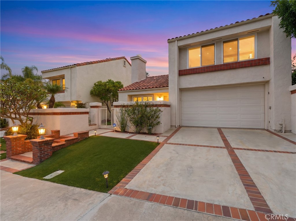 25011 Luna Bonita Drive