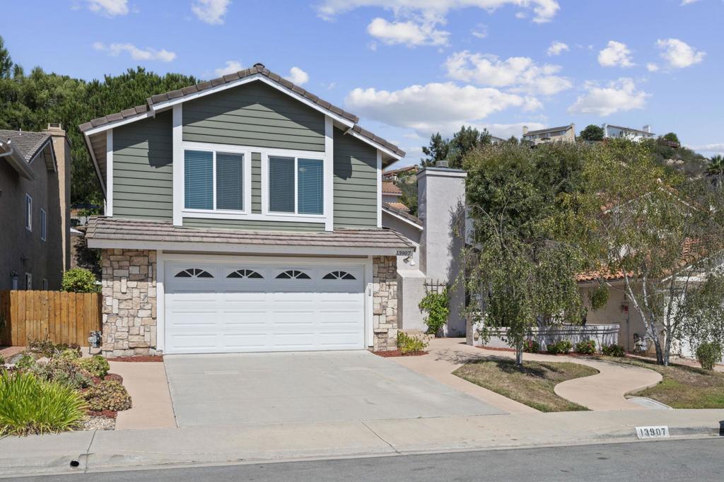 13907 Bruyere Ct