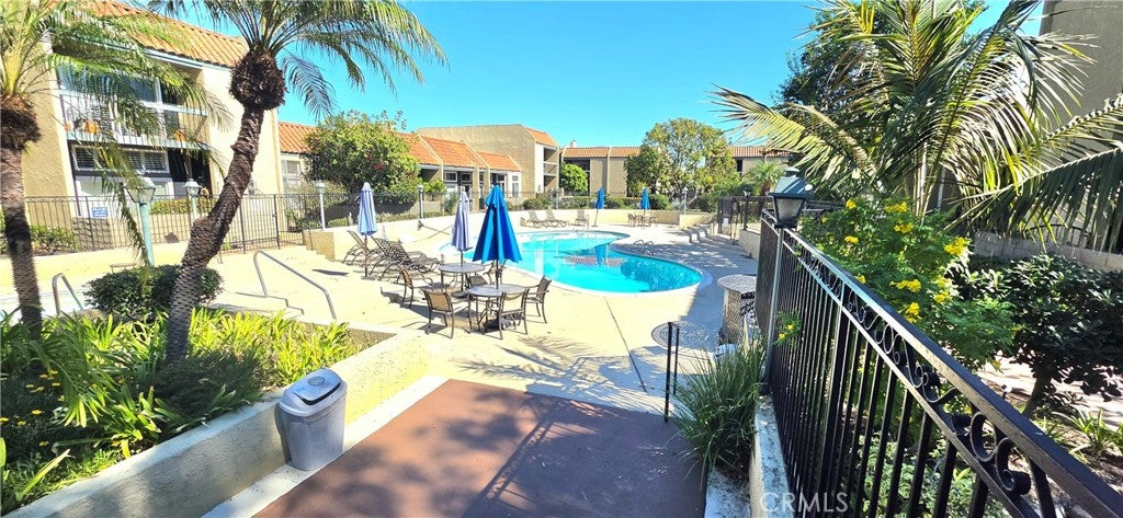 1120 Palo Verde Avenue