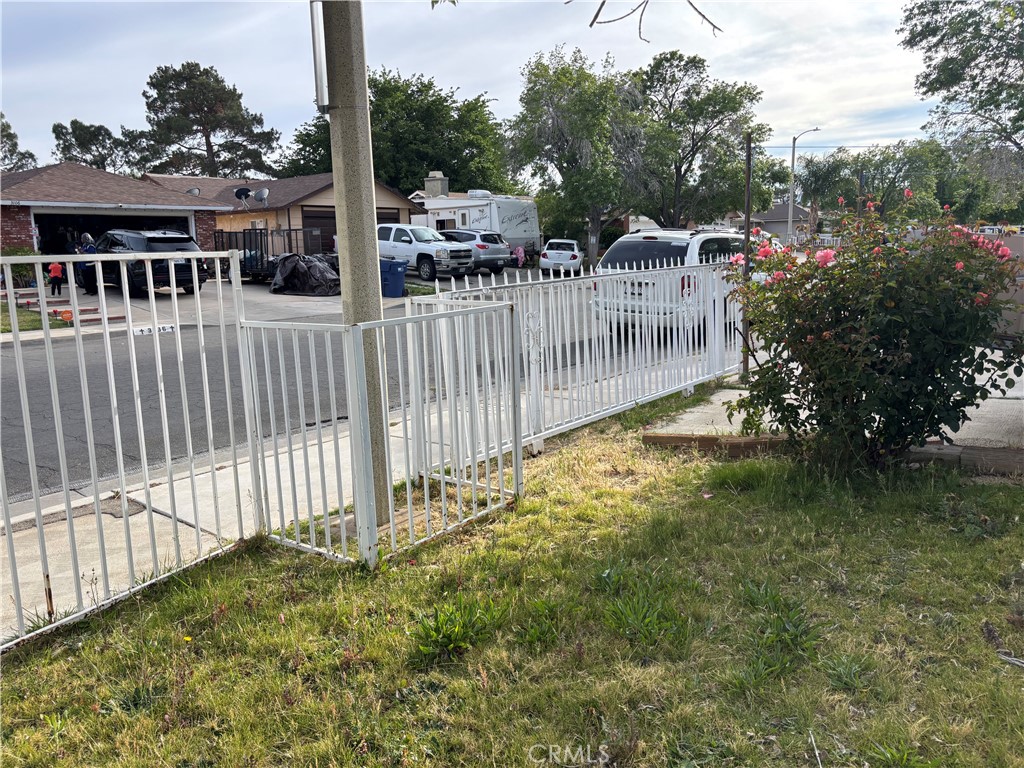 3107 E Avenue R5