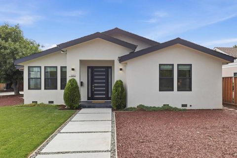 Photo of 1252 Spencer Avenue, San Jose, CA 95125 (MLS # ML82049043)