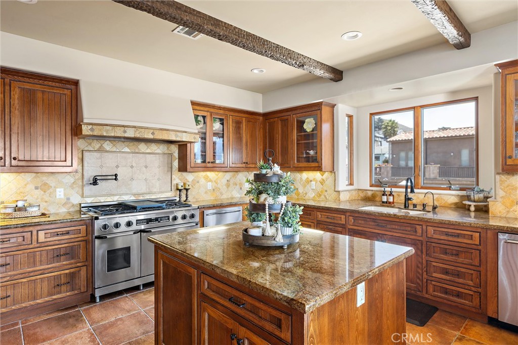 36 Ash Avenue
