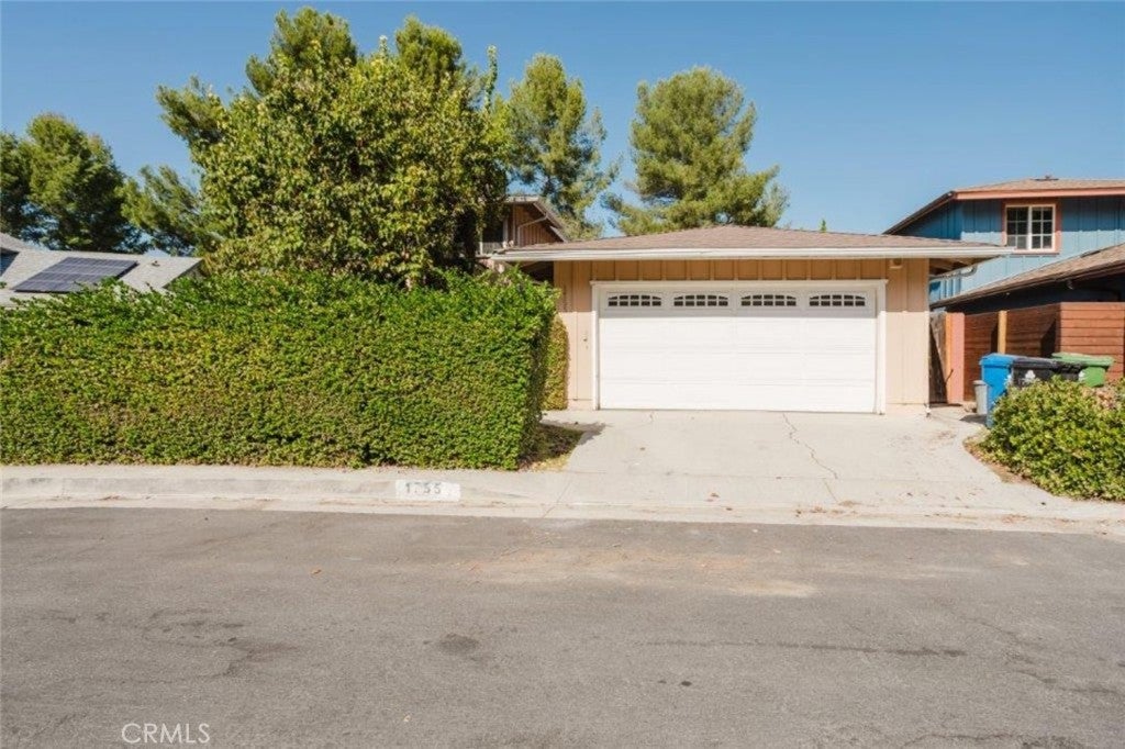 1755 Sunny Heights Drive