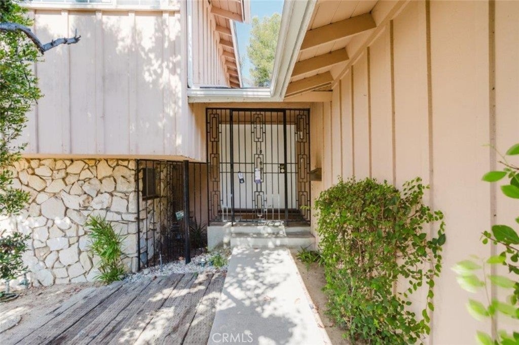 1755 Sunny Heights Drive