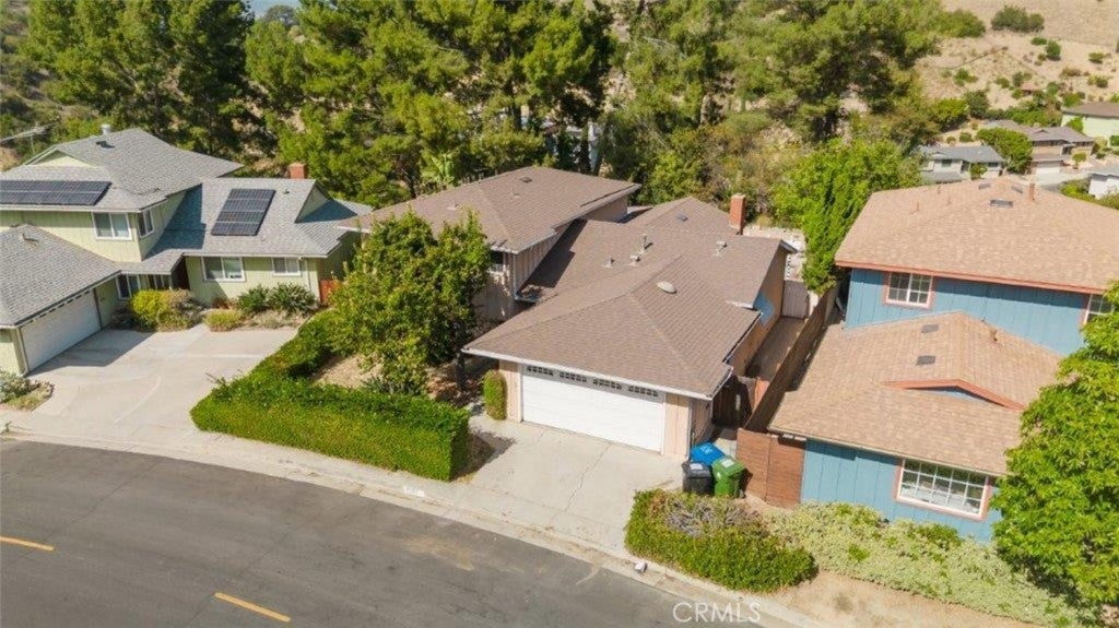 1755 Sunny Heights Drive