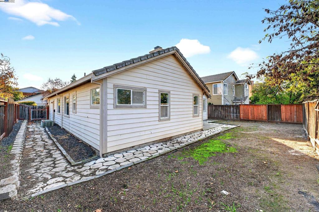 ANTIOCH - Residential