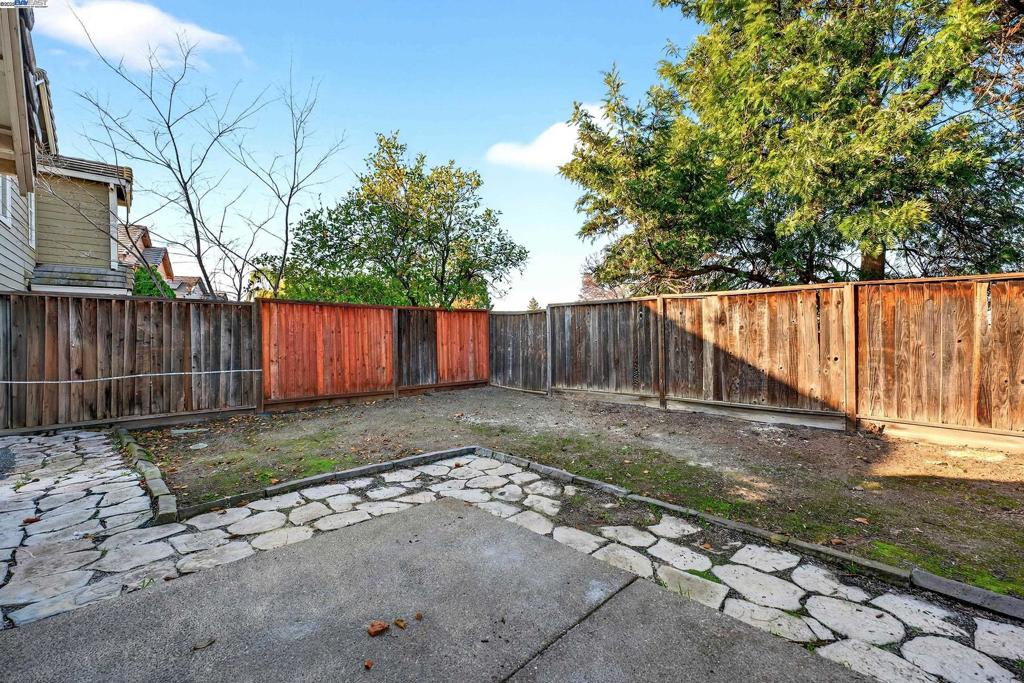 ANTIOCH - Residential