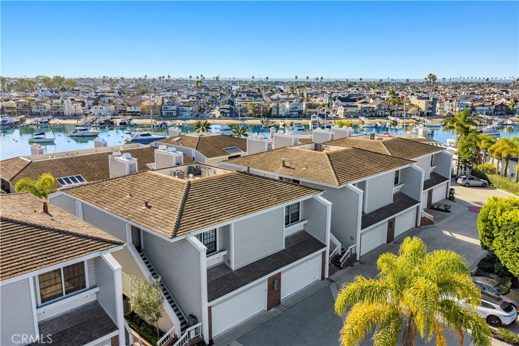 990 Bayside Cove 609