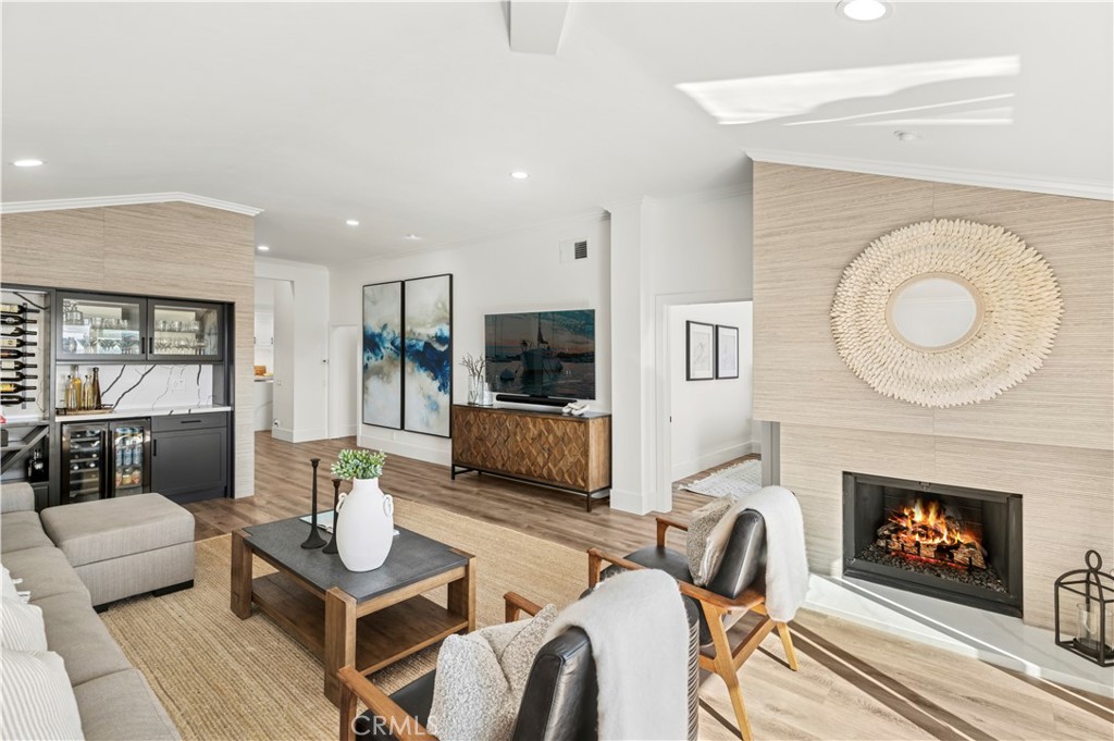 990 Bayside Cove 609