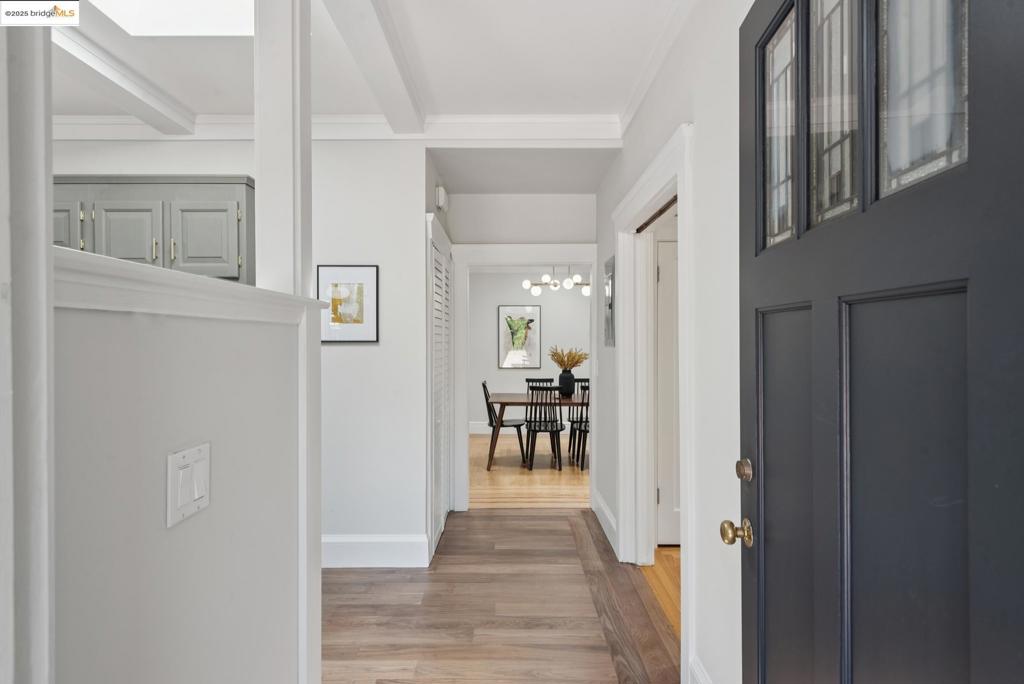 Properties 1 2181 Andrews St