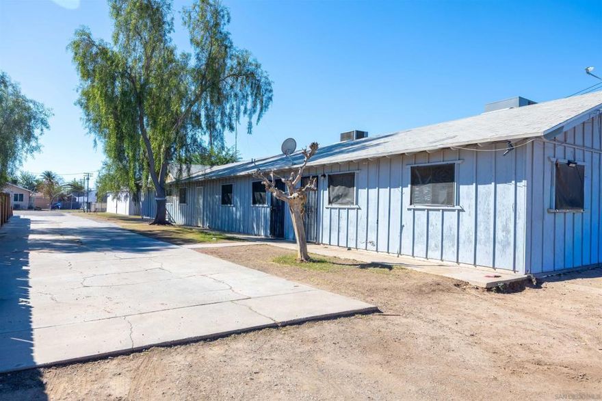 Uncover a high-yield Calipatria Investment Property with massive Value-Add Multifamily potential. Located in the heart of the Imperial County growth area, this well-maintained 4 Unit Investment (Quadruplex) is offered at $429,000 and delivers exceptional immediate cash flow combined with powerful upside.  The property features 2,860 SF of living space on a 9,000 SF lot and is currently generating rents that are significantly below market.