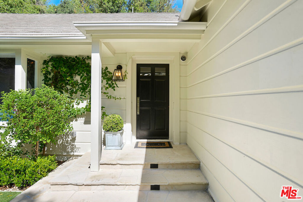 2791 HUTTON Drive