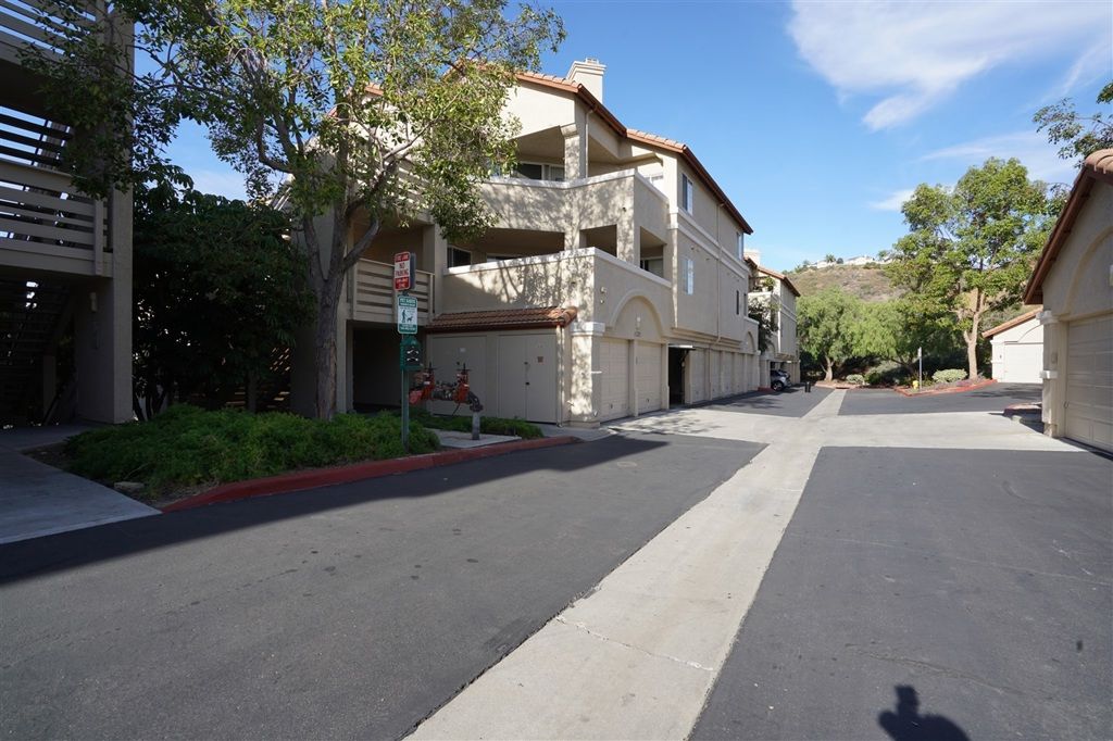 listing image 130723533749187616815