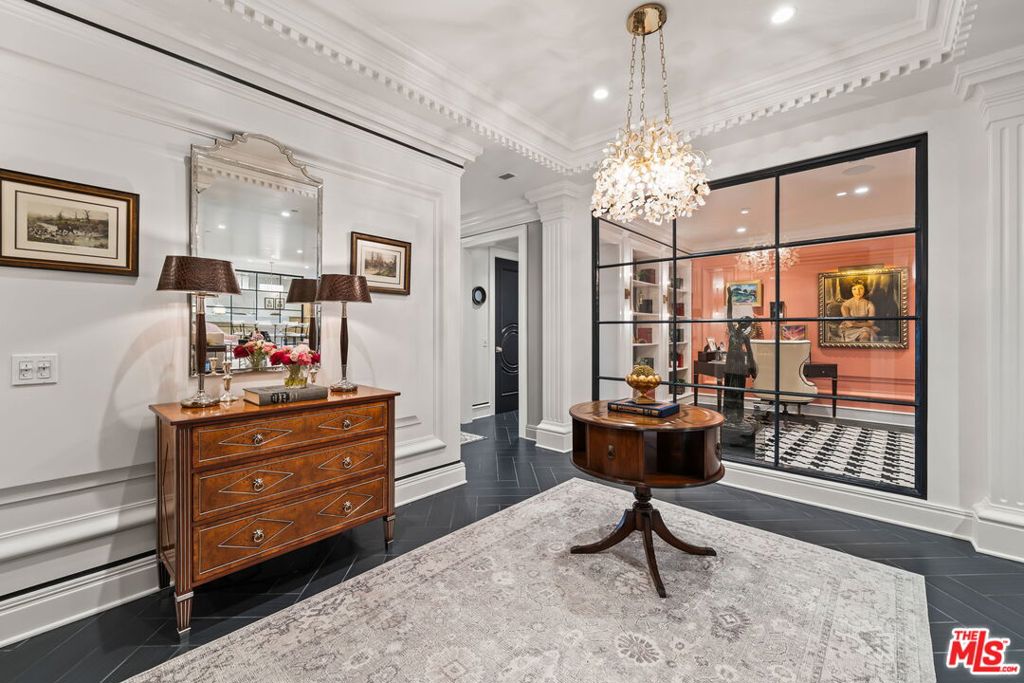 10375 Wilshire Boulevard 9HK